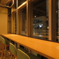 【おしゃれな開放的な空間】一人でも楽しめる♪