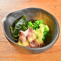 ホタルイカと菜の花の酢味噌和え