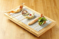 軽い衣の新感覚の串揚げをご堪能ください。
