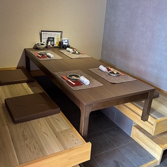 4～6名ご案内可能な個室です