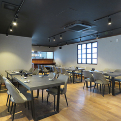 【2階テーブル席】貸切利用OK！忘年会・新年会・会社宴会・打ち上げに最適★ご予約はお早めに♪