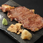 サーロイン　ヒレ　厚切り牛タン　 肉料理もご用意