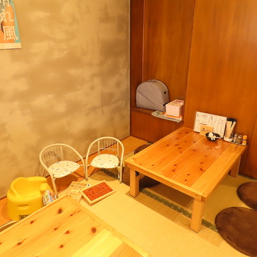 麺屋ココの雰囲気1