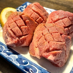 厚切り特上塩タン