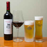 飲んで食べて満足！豊富なドリンクラインナップ