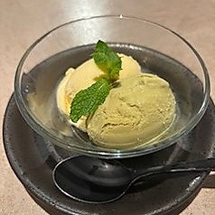アイスクリーム盛り合わせ