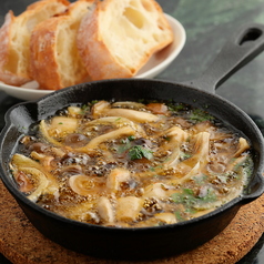 アヒージョ　きのこ