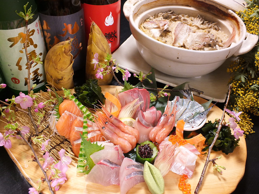 季節によって変わる土鍋飯コース!!ご用意しております。