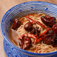 辣子麺(ラーズーメン)