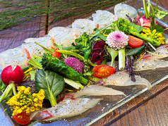 春野菜と鮮魚のカルパッチョ