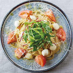 Peperoncino with Fresh Tomato and Mozzarella Cheese