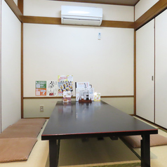 お座敷の個室をご用意いたしております。席数などはご要望に応じて対応致しますので、お気軽にご相談ください。