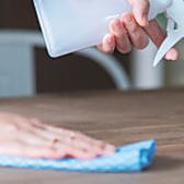 【感染症対策もバッチリ◎】店内にはお客様が使用できる消毒液を設置。また店内の卓上小物や人が触れるところもしっかりと消毒しております！換気も整っておりますので、安心してご来店ください◎