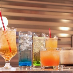 コースのお料理に合うお酒を飲み放題でご提供◎