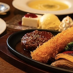 鉄板ハンバーグ100g/200g&エビフライ