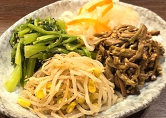 ナムル4種盛合わせ