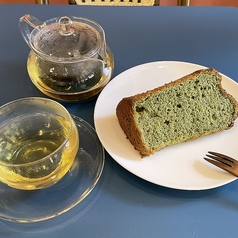 野草のシフォンケーキ
