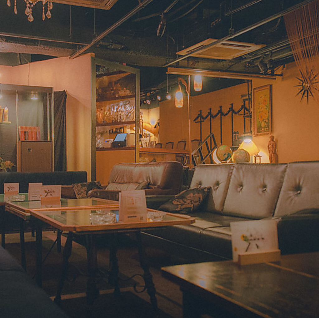 団体様にもおすすめのテーブル席