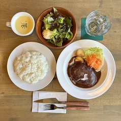 THE BIBULOUS SALOON ザ ビブロス サルーンのおすすめランチ1