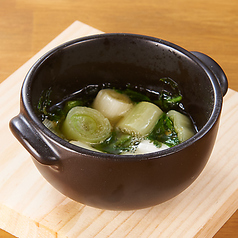 長葱と春菊の麻辣アヒージョ