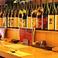 日本酒や焼酎、お酒の並ぶ様は圧巻です。