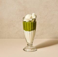 抹茶ココナッツラテ