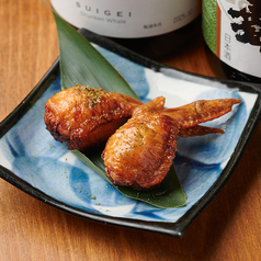 ぎっしり詰まった手羽餃子（1本）