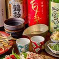 豊富な種類の日本酒。当店の炉端焼きに合う厳選した種類をご用意しております。