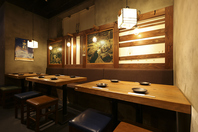 明るくおしゃれな空間で、若者も楽しめる居酒屋◎
