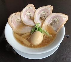 醤油チャーシュー麺