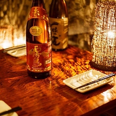 当店の個室は、接待や会食、女子会、デートなど様々なシーンにおすすめです。また、ご家族での食事や、大切な人との特別な日のお祝いにもぴったりです。お客様にはご満足いただけるよう、スタッフ一同心をこめておもてなしいたします。