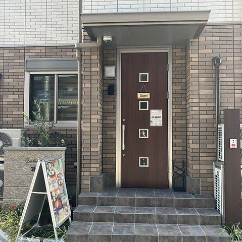 高槻のおしゃれなカフェバー