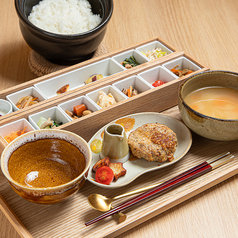 旬菜食堂 百彩の膳 やまとまごころのおすすめ料理1