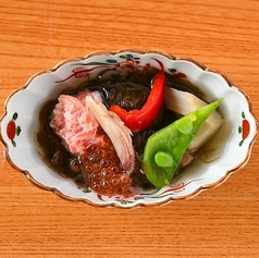 もずくと紅ズワイ蟹の酢の物