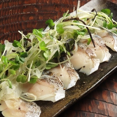 自家製炙り〆鯖のカルパッチョ
