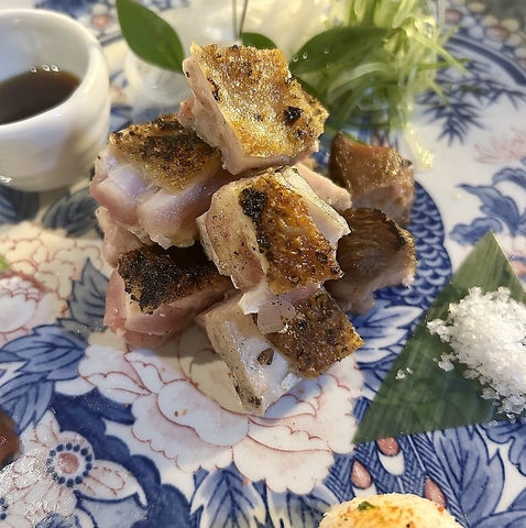 贅沢な宮崎牛ランプ炭火焼きや名物みつせ鶏、地頭鶏、自慢の宮崎美食が一集結！
