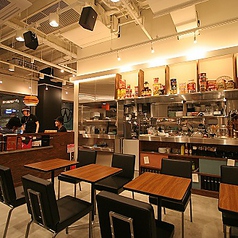 WIRED CAFE　フレンテ明大前店の写真3