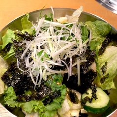 焼肉屋さんのチョレギサラダ