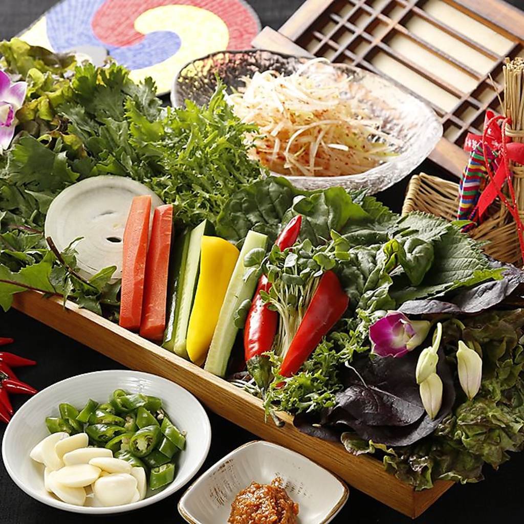 サンチュは千葉県産の契約農家さんから毎日直送♪新鮮なお野菜と美味しいお肉で満腹必須♪