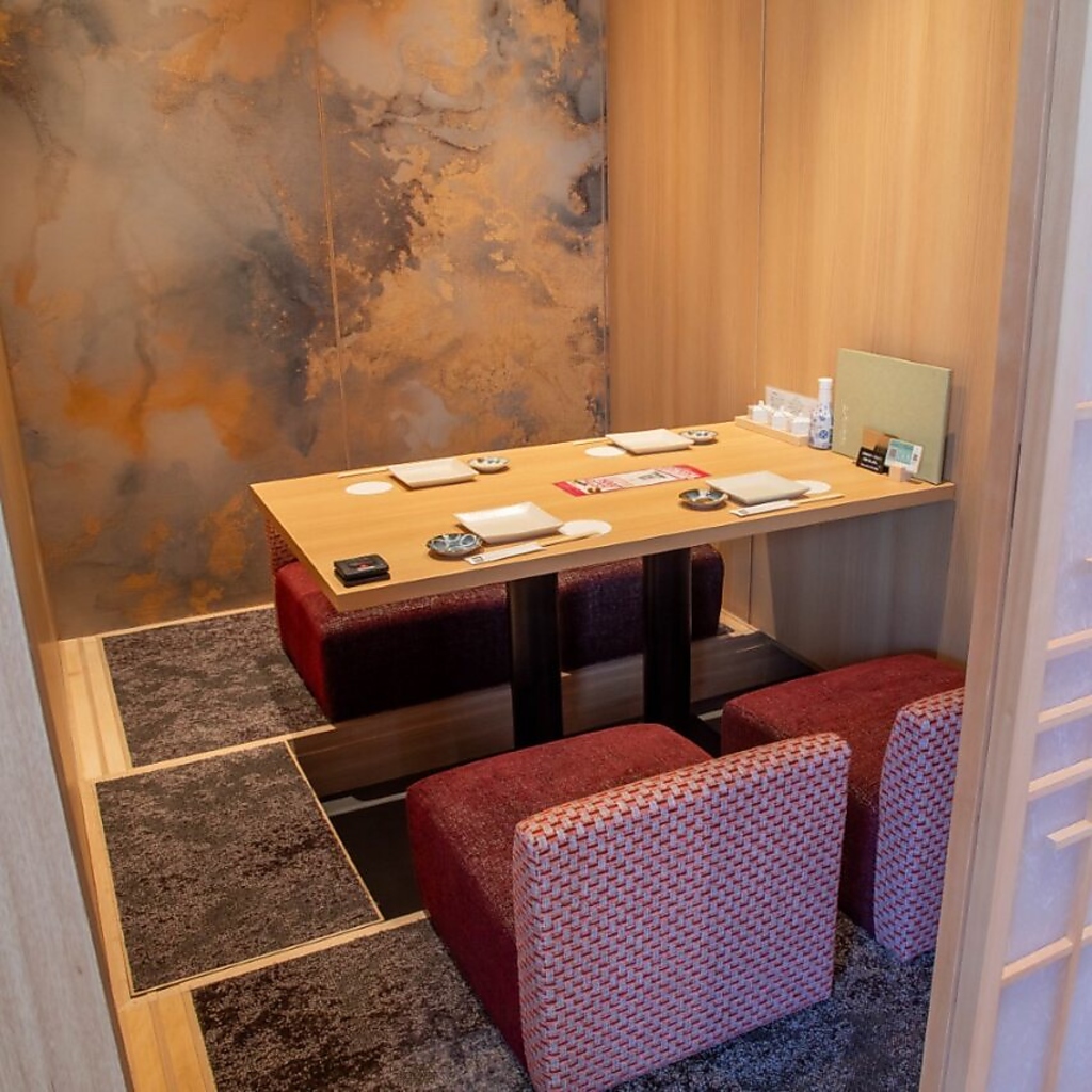 落ち着いた個室は接待等、お仕事でのご利用にもピッタリです。