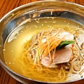 料理メニュー写真 韓国風冷麺