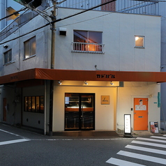 2階《カドベヤ》は完全個室空間です。事前ご予約のみご利用可能。詳細はコースページをご確認下さい。