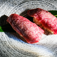 特選　肉寿司　（一貫）