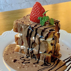 チョコレートクリームをたっぷりつかった”生”ショートケーキ