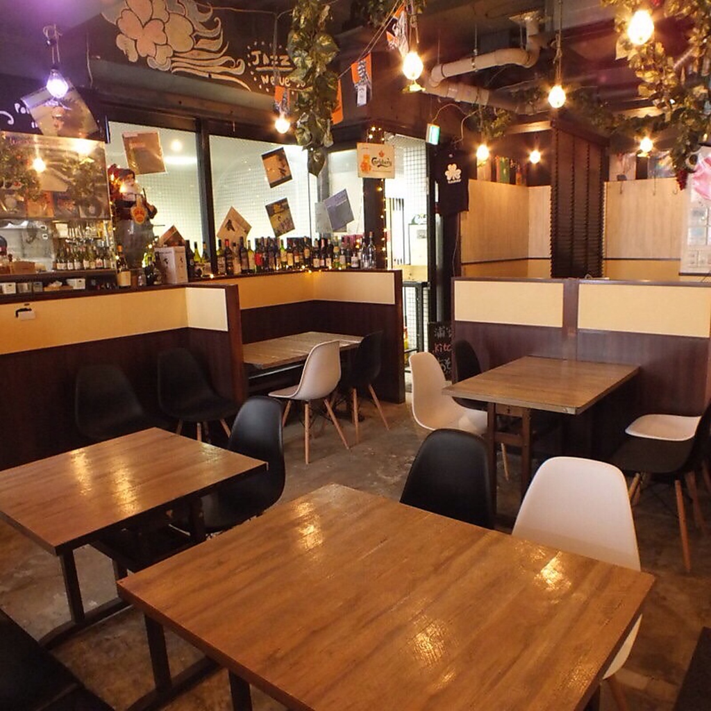 広々オープンスペースな店内！団体様ご予約大歓迎です！