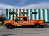 Public Kanifornia パブリック カニフォルニア