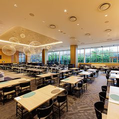 2～4名掛けテーブル席