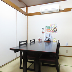 個室のお席はお座敷でも椅子でもご用意する事が可能となっておりますので、様々なシーンでご利用いただけます。