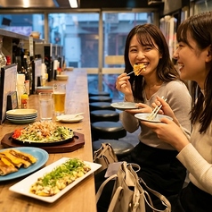 鉄板バルSOURCE ソース 三軒茶屋店の雰囲気1