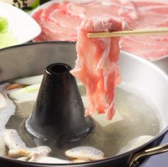 西新宿　沖縄ダイニングバー　もーれ・もーれ　の写真2